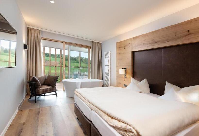Апартаменты 2 Спальни, Familotel Schreinerhof