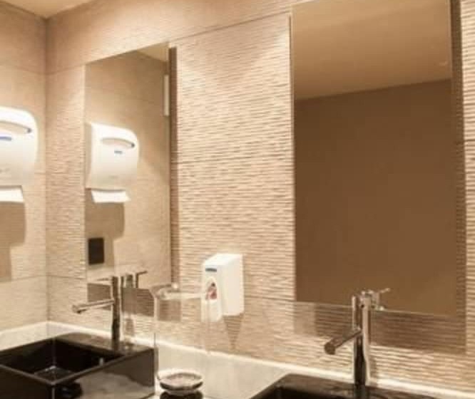 اتاق استاندارد با بالکن, 2122 Hotel Art Design