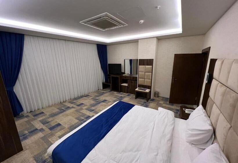 اتاق لوکس, Classy Stay