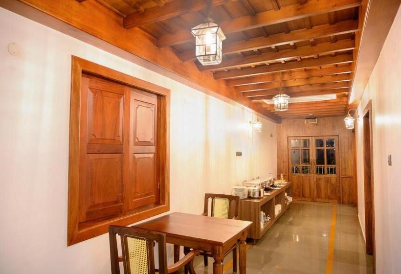اتاق رویال, Surya Heritage Hotels