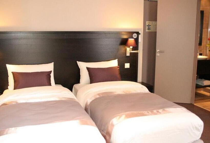 Standart Oda, La Place Boutique