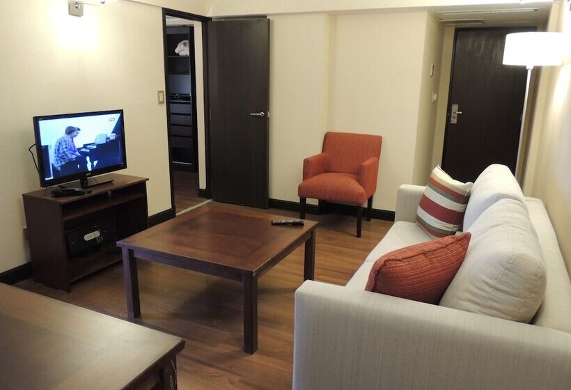 سوییت, Premium Tower Suites San Luis