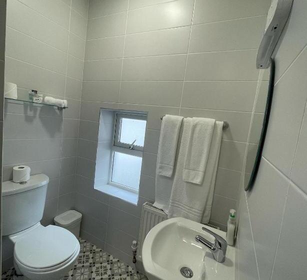 اتاق استاندارد, Ryan's River Lodge B&b