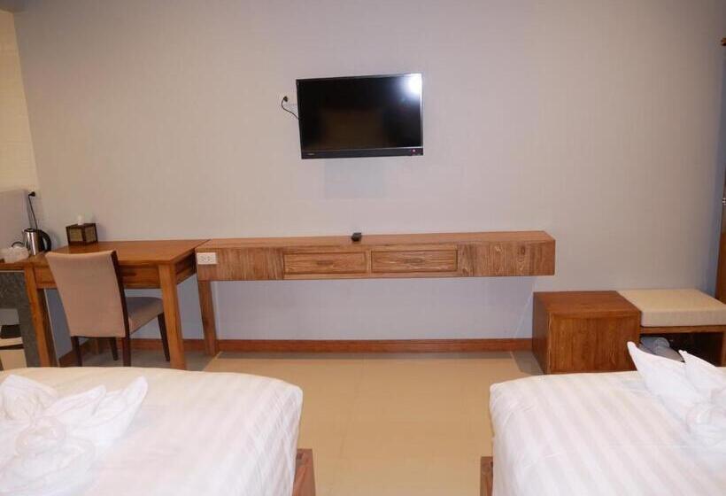 Номер Стандарт, Look At Home Lamphun