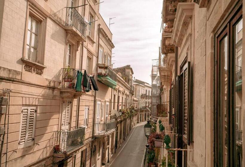 اتاق استاندارد با بالکن, Panorama Alfeo