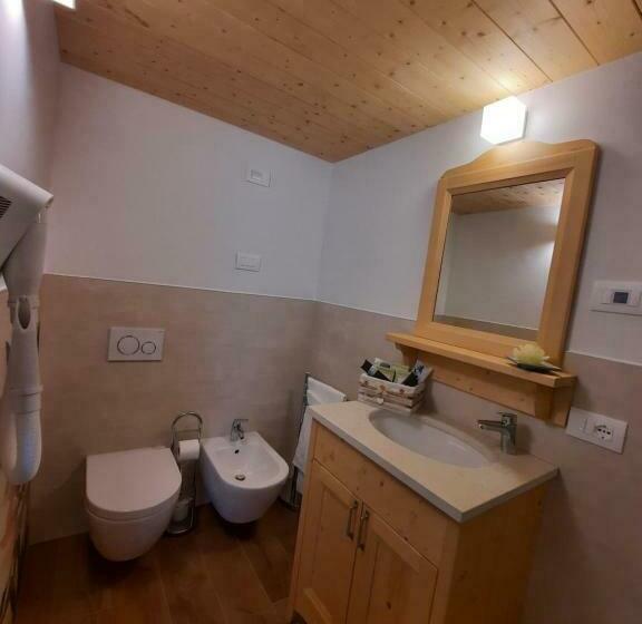 Семейный Номер, B&b Alla Spiazzőla