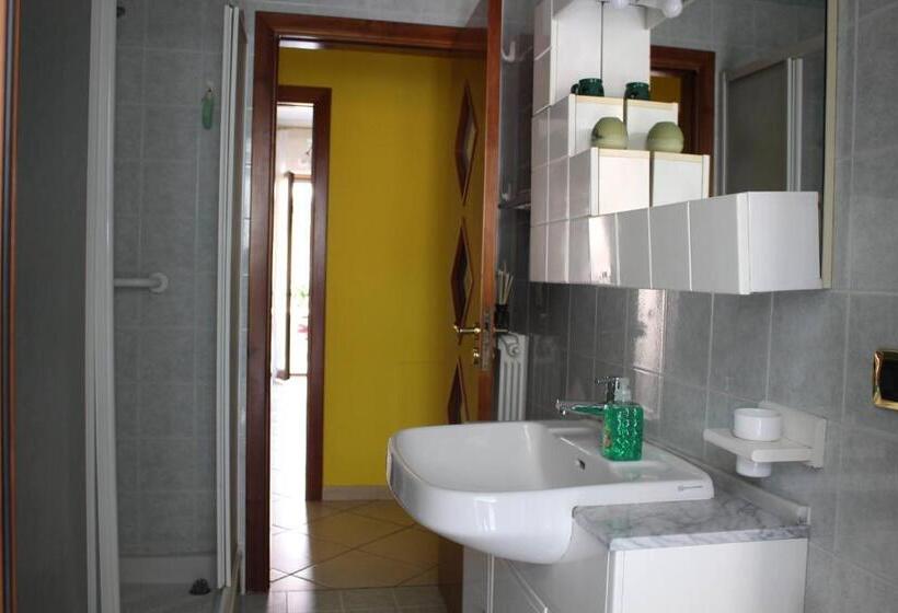 اتاق استاندارد, B&b Casa Ippolito Stabiae Coast