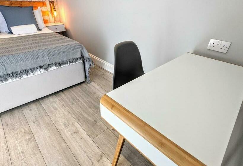Номер Стандарт, Saltwater Guest House