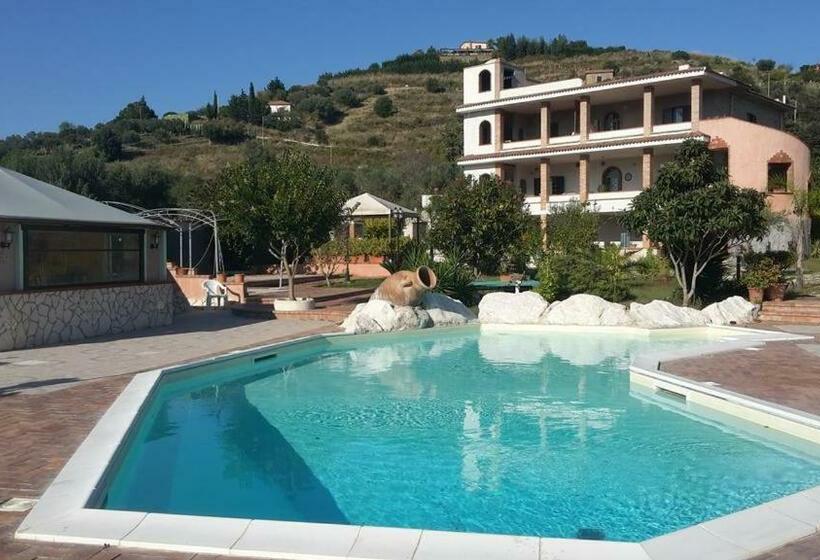 استودیوی استاندارد با چشم‌انداز دریا, Residence Rosa Blu