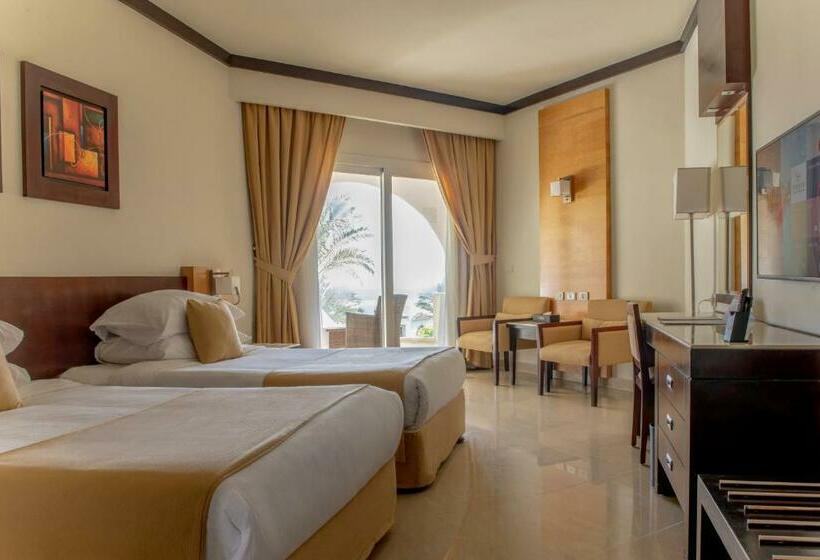 اتاق سوپریور با چشم‌انداز دریا, Sunrise Montemare Resort Grand Select
