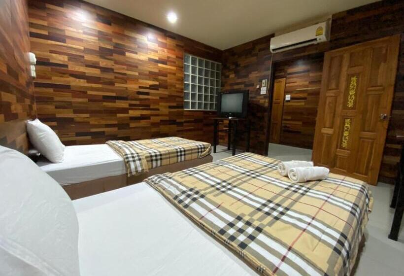 اتاق استاندارد, โรงแรมภูน้ำฟ้า   Phunumfha Hotel ชุมแพ