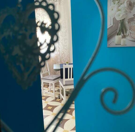 اتاق لوکس, Villa Del Mare