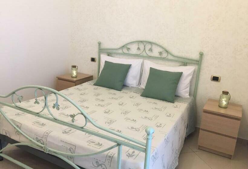 Семейный Номер, B&b La Pietra