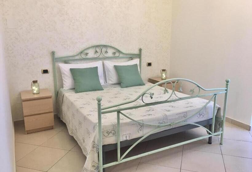 Семейный Номер, B&b La Pietra