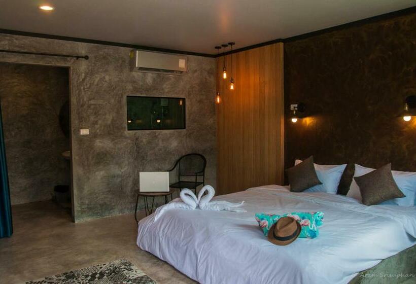 اتاق استاندارد با تخت بزرگ, Ongsa House