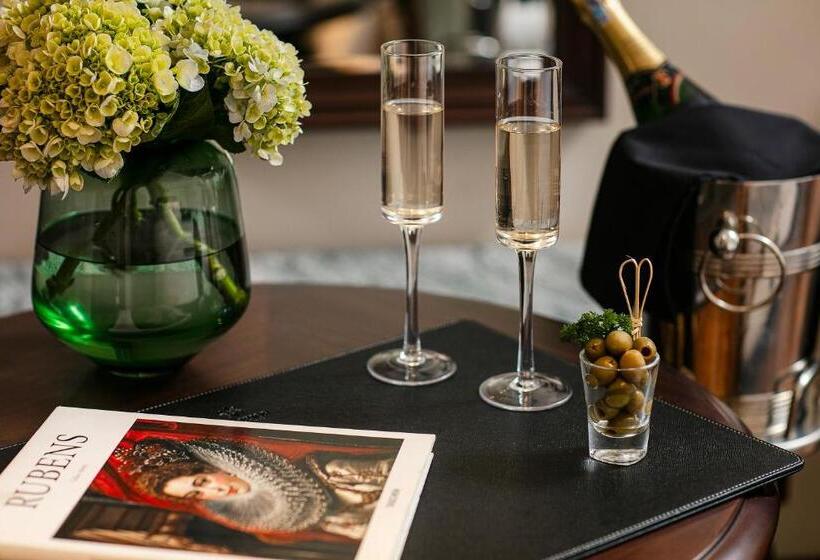 اتاق لوکس, La Mejor Hotel & Sky Bar