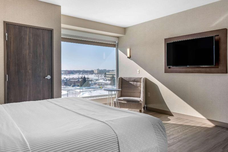 اتاق لوکس, La Mejor Hotel & Sky Bar