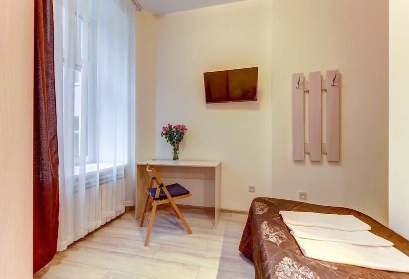 Quarto Estandar Individual, Superhostel On Nevskiy 95