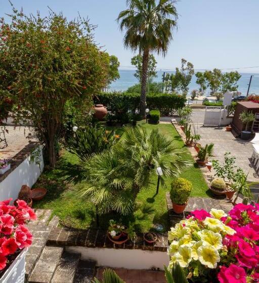 Triple Room Sea View, B&b L Orizzonte
