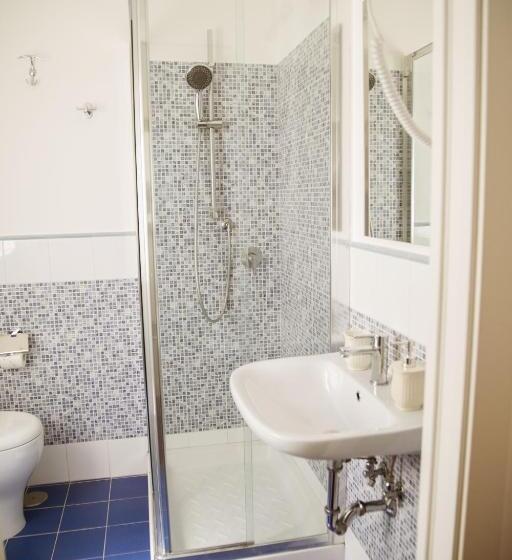 اتاق استاندارد با چشم‌انداز باغ, B&b L Orizzonte