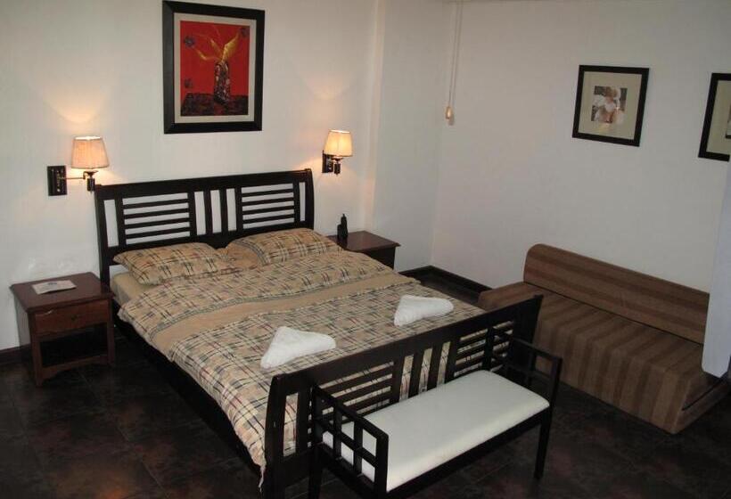 آپارتمان لوکس 1 خوابه, Makati Suites At Travelers Inn