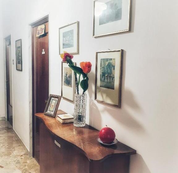 اتاق استاندارد با سرویس بهداشتی مشترک, ççç Matera Short Term Rooms ççç