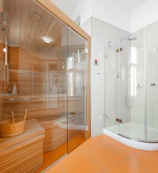 Quarto Deluxe, Prague Palace   Wenceslas Square