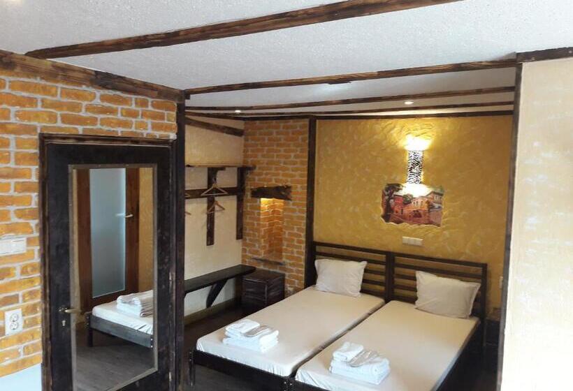 Четырехместный Номер Стандарт, Rooms43