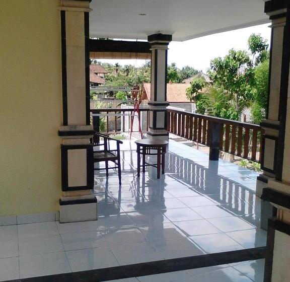 스탠다드 발코니 룸 바다 전망, Taman Padi Villa