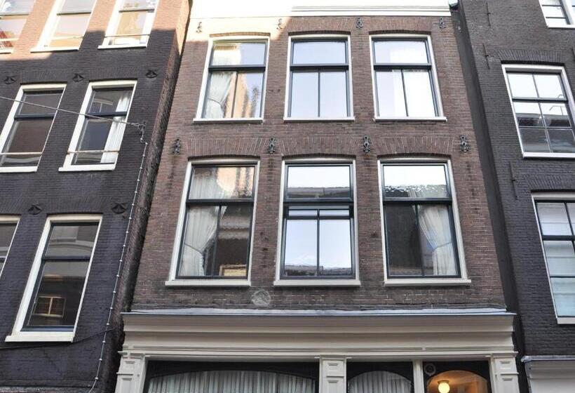 اتاق لوکس, Artist House Amsterdam