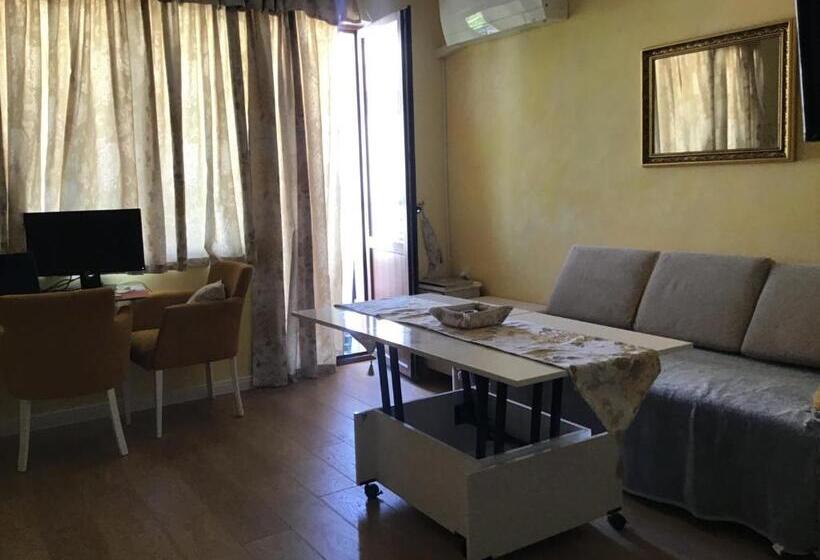 Студио Стандарт Вид на Море с Балконом, Ivanka Guest House