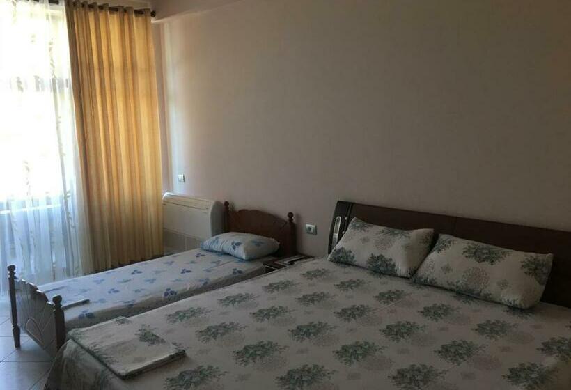 اتاق استاندارد چهار تخته, Vila Vadeha
