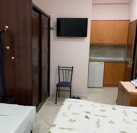 اتاق استاندارد سه تخته با بالکن, Vila Vadeha