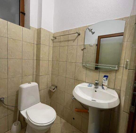 اتاق استاندارد سه تخته با بالکن, Vila Vadeha