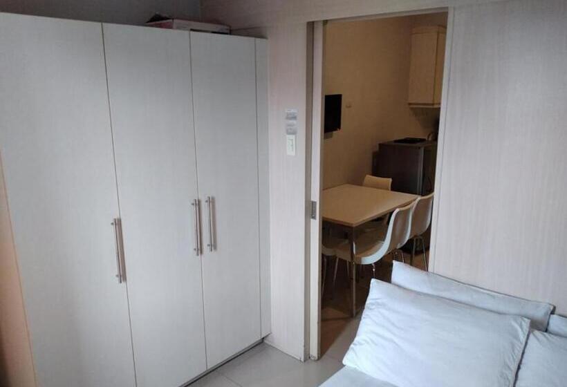 1 Bedroom Apartment with Balcony, Wind And Sea At Sea Residences