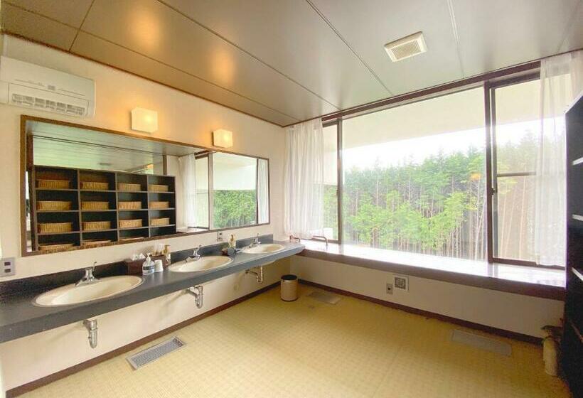 اتاق اکونومی, Fuji Yamanakako Resort