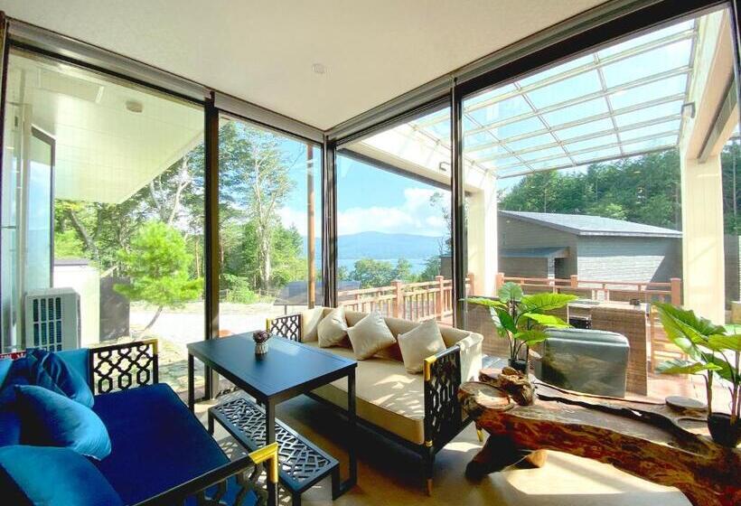 اتاق استاندارد چهار تخته, Fuji Yamanakako Resort