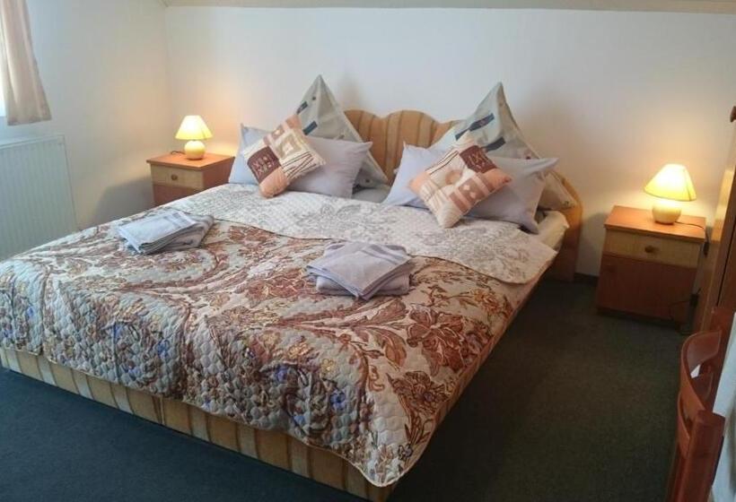 اتاق استاندارد, Natalie Appartment