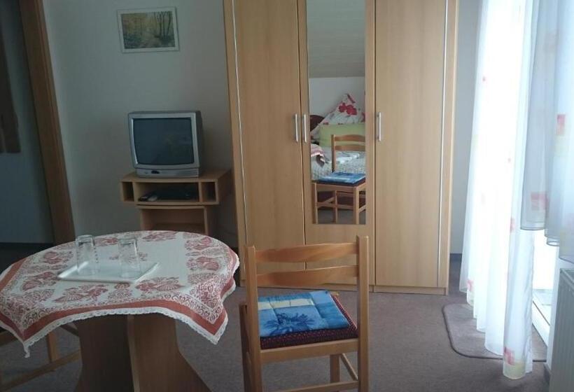 اتاق استاندارد, Natalie Appartment