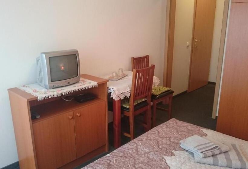 اتاق استاندارد, Natalie Appartment