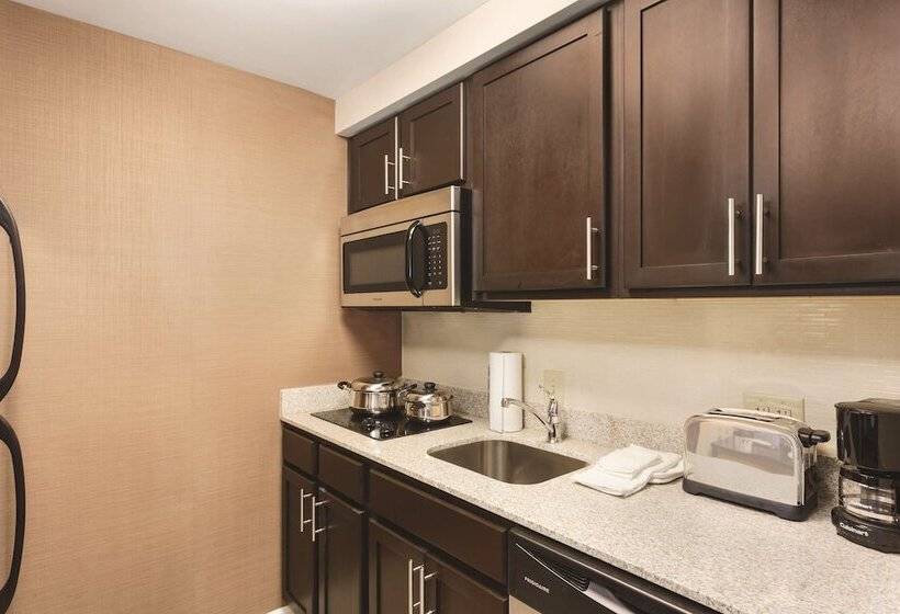 Люкс 2 Спальни, Homewood Suites Atlanta Airport North