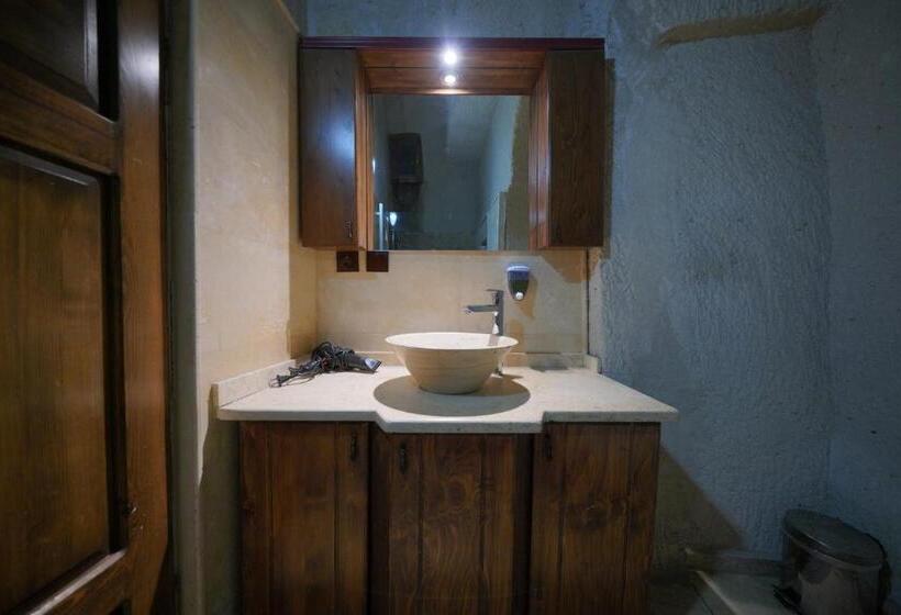 3-Bett-Standardzimmer, View Cave