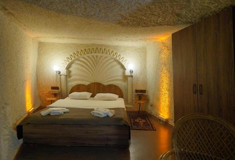 Standardzimmer, View Cave