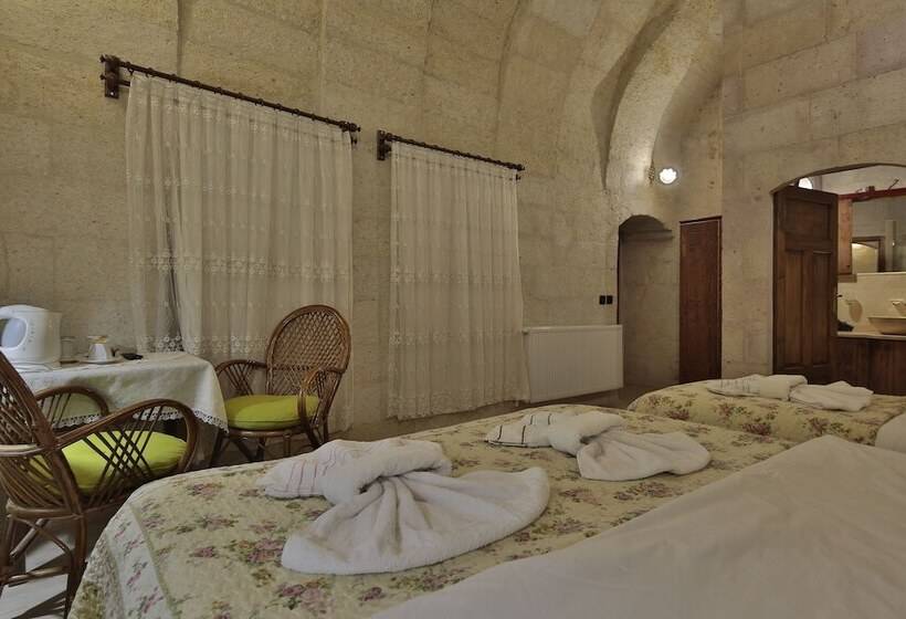 3-Bett-Standardzimmer, View Cave