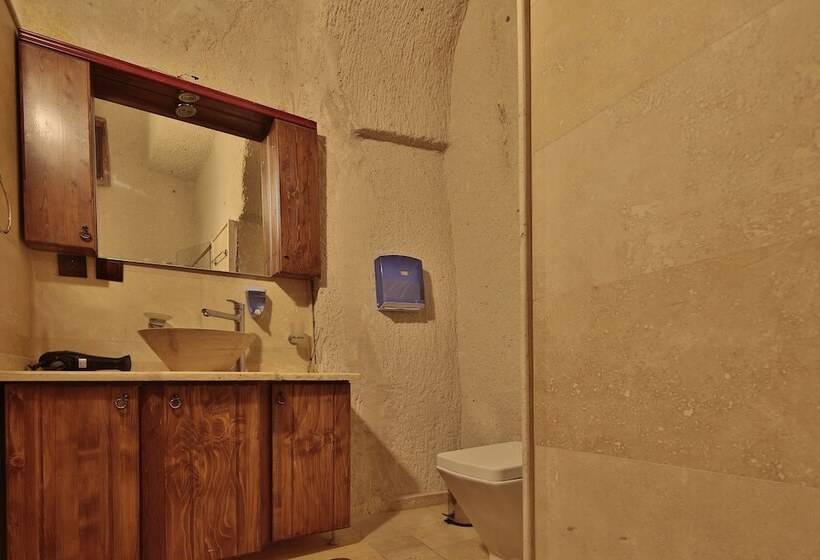3-Bett-Standardzimmer, View Cave