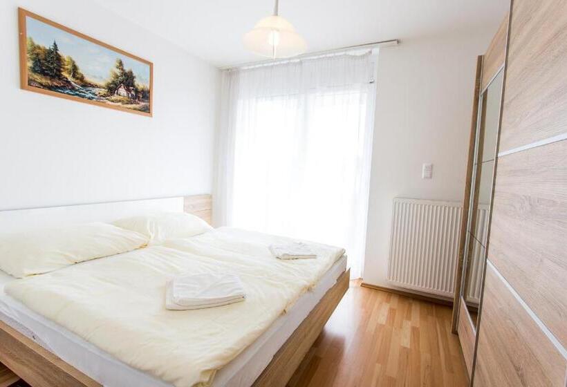 Апартаменты 1 Спальня, Luxury Apartment Hotel Siófok