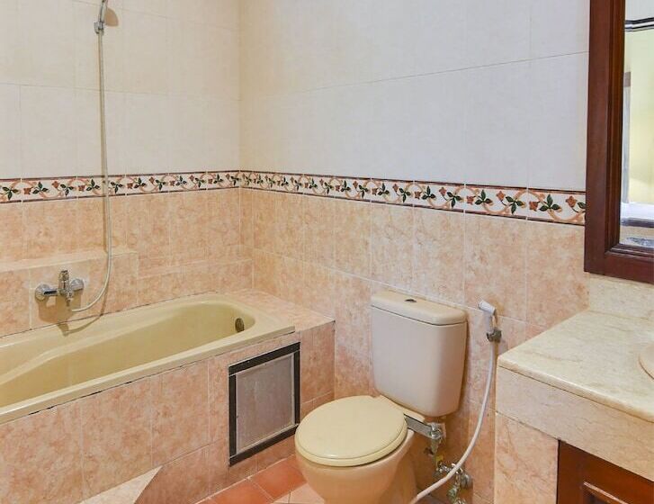 اتاق لوکس, Townhouse Oak Maxi  Legian