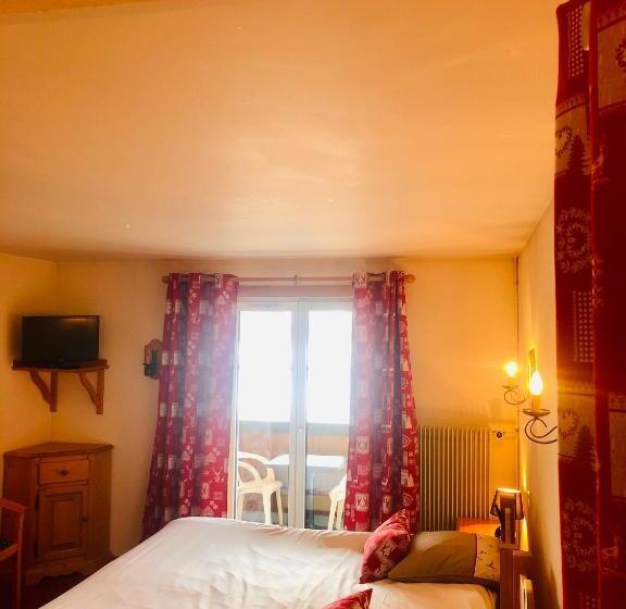 اتاق استاندارد چهار تخته, L'auberge Au Bord Du Lac