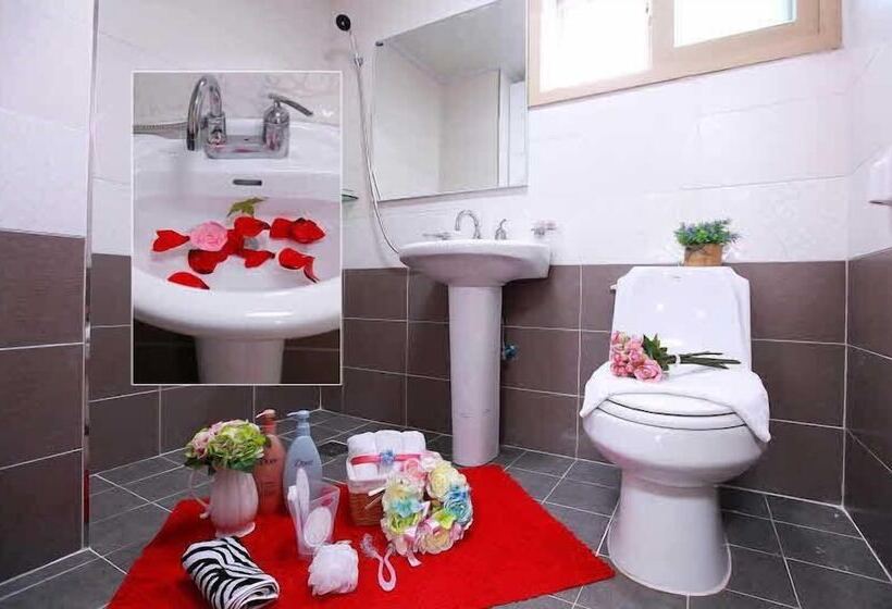 Номер Deluxe, Bellus Rose Pension