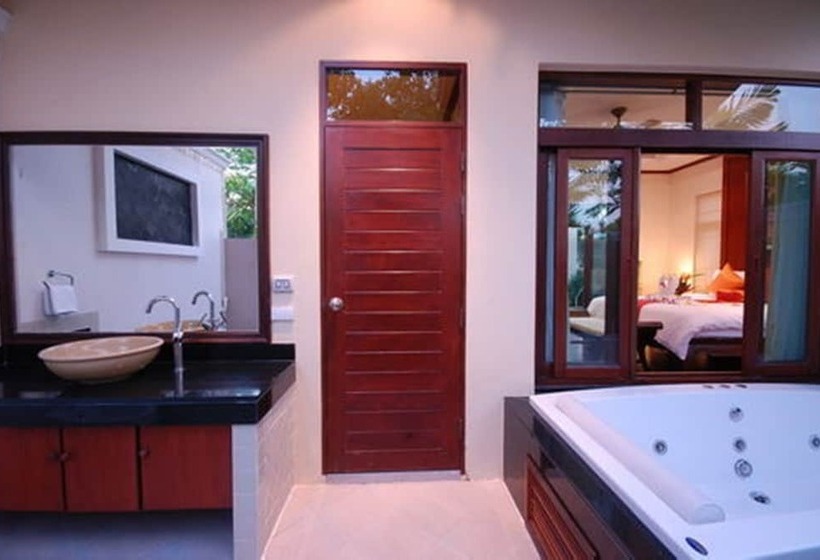 ویلای 3 خوابه با استخر, Les Palmares Villas